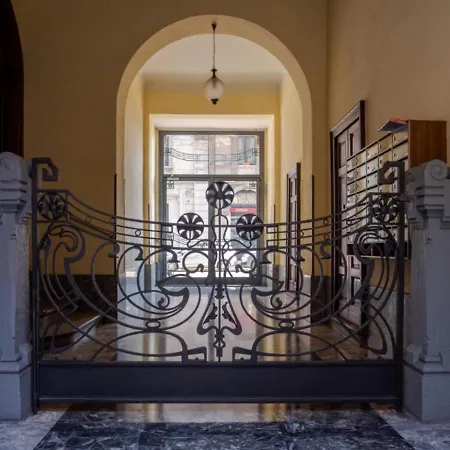 Apartment Vfh Stylish Boutique Apartment-city Center Milan
